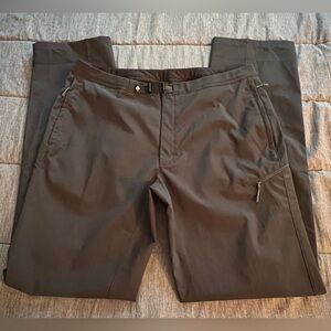 Montbell - Men's Black Chino Pants – Classic Lightweight